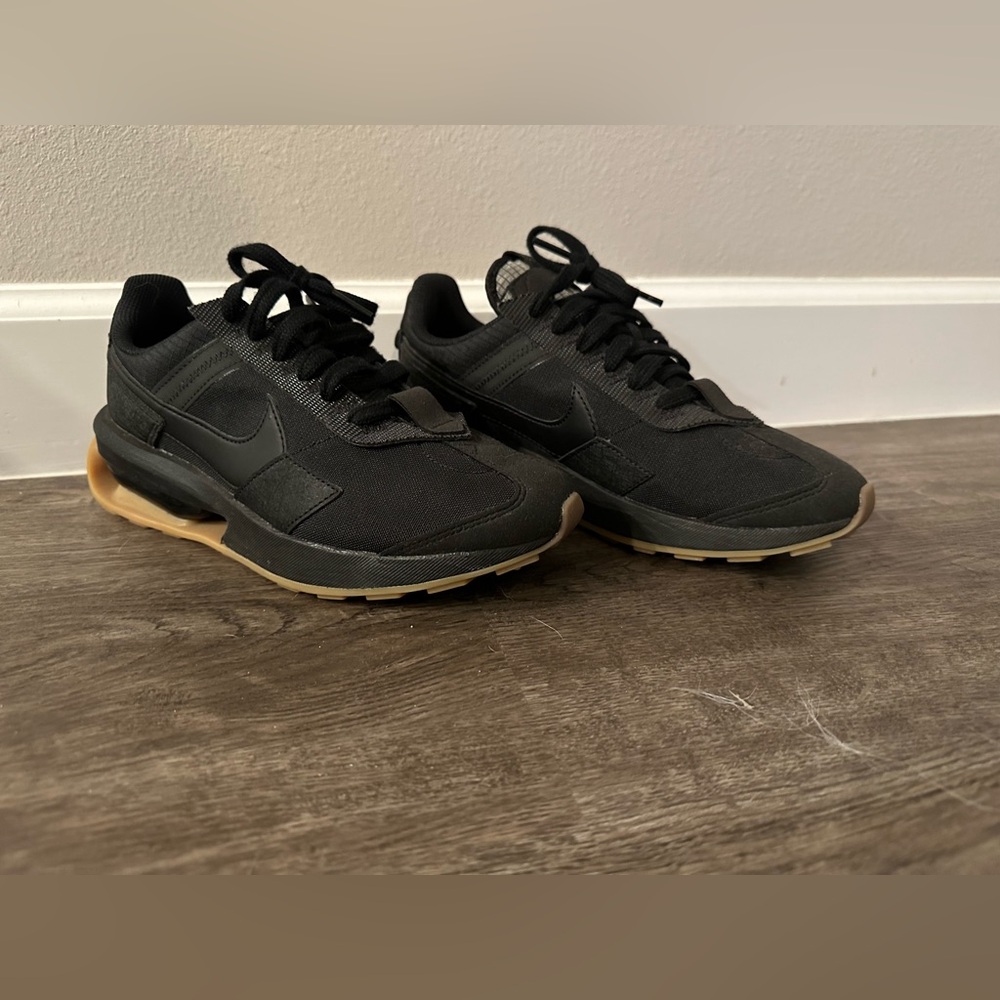 Nike Air Max Pre-Day